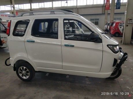 passenger cabin encolsed tricycles YAOLON BOYUE